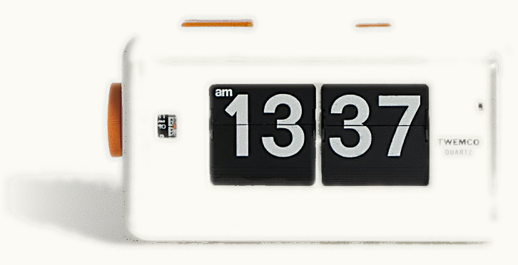 Twemco flip clock showing 13:37